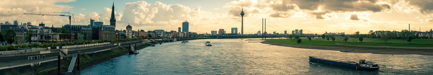 Panorama von Düsseldorf © iStock.com / no_limit_pictures